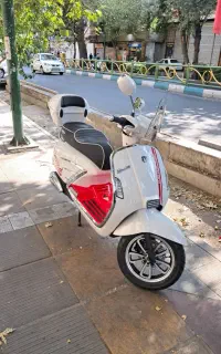 موتور وسپا RS150 مدل ۱۴۰۵