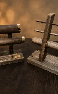 استند چوبی ساعت و زیور آلات