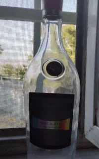 بطری آب شیشه ای