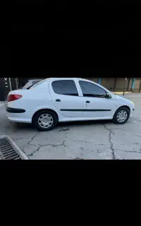 206 sd v8 استثنایی کم کار