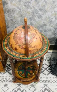 میز  کره ای زمین
