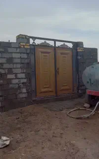 بنا یی ساختمان  (کل کاره بنایی انجام می‌شود.)