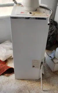 آب گرم کن دیواری