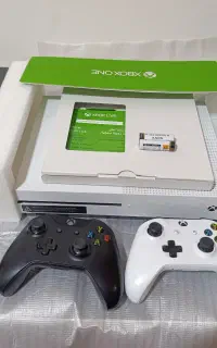 کنسول X box one s یک ترا دوسته