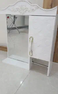 آینه دسشویی وحمام .