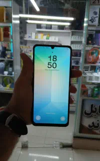 Samsung A06 128 G در حد آک با گارانتی