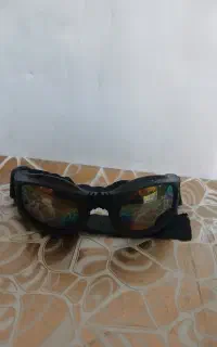 عینک استخر