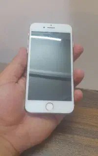 آیفون۸ نرمال ۶۴ گیگ