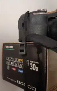 دوربین عکاسی fujifilms4000
