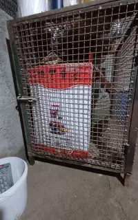 قفس پرنده ، سگ تمام آهن