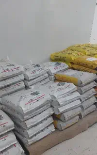 فروش انواع افزودنی بتن و محصولات شیمیایی ساختمان