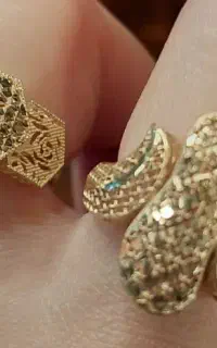 انگشتر و دستبند طلای ۱۸ عیار
