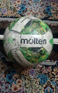 توپ فوتبال مولتن molten