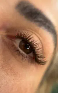 آموزش اکستنشن مژه