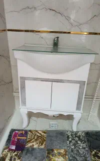 یک عدد روشویی کابینتی
