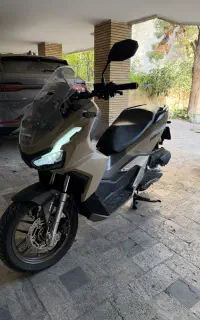 ADV 160 1403