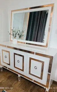 کنسول نووزیبا