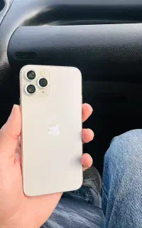 ایفون 11 pro درحد