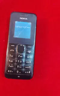 یک عدد گوشی نوکیاسالم