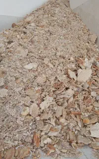 خرید و فروش نان خشک