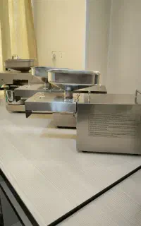 دستگاه روغن گیری مدل۷۵۰plusو آسیاب پرقدرت مدل2000A