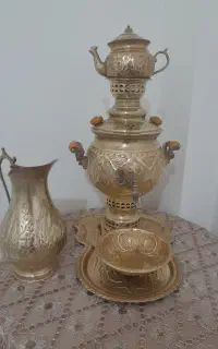 سماور و وسایلش برنج