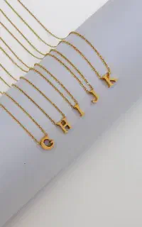 گردنبند حرف