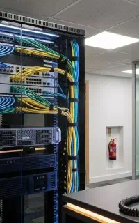 طراحی، اجرا و پشتیبانی شبکه، سرور، VoIP، دوربین