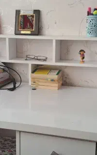 میز تحریر ام دی اف
