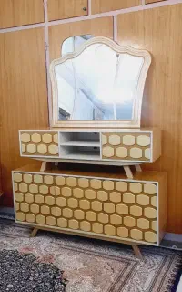 آینه کنسول و میز تی وی