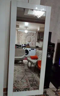 آینه ریلی برای کمد دیواری کاملا سالم جنس خوب