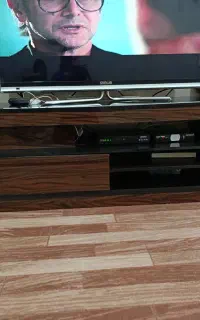 میز تلویزیون سه تیکه هایگلاس و بوفه