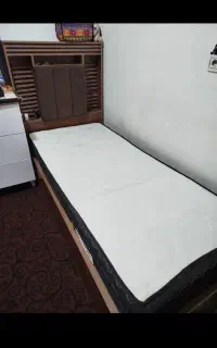 تخت یک نفره در حد نو