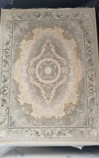 فرش مدرن با شرایط آسان