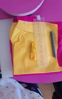 تعدادی وسایل چرم و نگین سازی