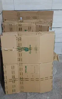 کارتن خالی برای اسباب کشی