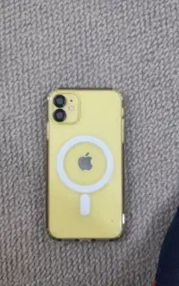 ایفون 11 نرمال