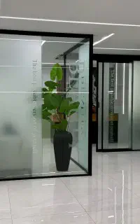 مرکز تخصصی لیزر موهای‌زائد با دستگاه‌ *کندلا*2024