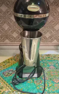 همزن و میکسر حرفه‌ای مایعات گاستروبک