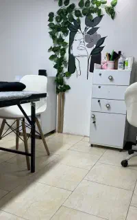 اجاره تخت و صندلی  سالن زیبایی