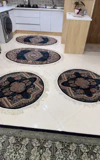 فرش گرد و بیضی