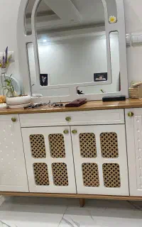 کنسول وآینه