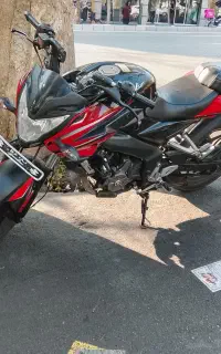 باجاج ان اس ۲۰۰ ns