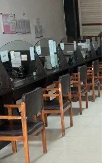 میز پیشخوان با شیشه