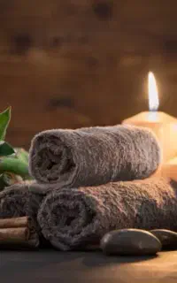 ماساژ در مکان من و شما