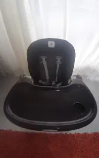 غذا خوری نوزاد