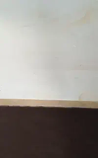 موکت قهوه ای سالم ودرحدنو ۳۰متر