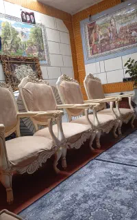 یه دست مبل تمیز  بفروش میرسد ۴۰تومان