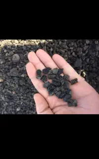 پوکه معدنی قروه سبک بار تنی 450 هزار درجه یک