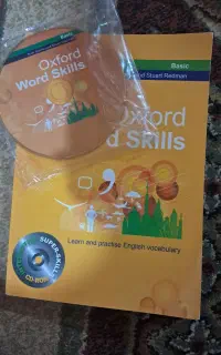 کتاب زبان oxford word skills basic